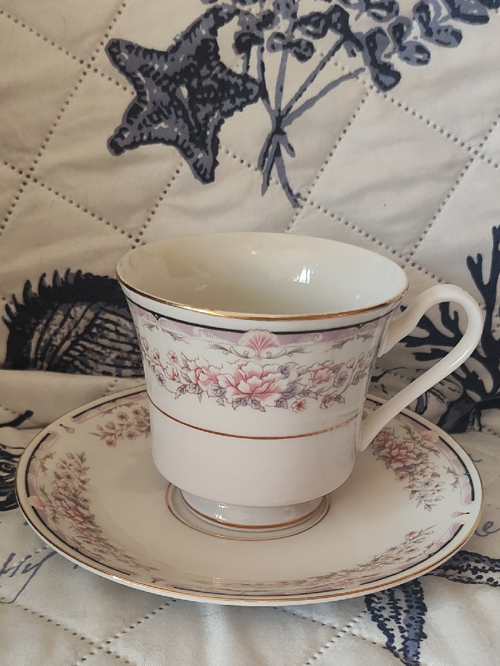 HOME: CHINA PEARL FLOWER 🌺 TEA CUP & SAUCER SET
